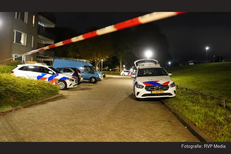 Explosie bij woning in Almere Haven