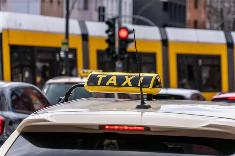 Waarom kiezen voor taxibedrijf Houwen?