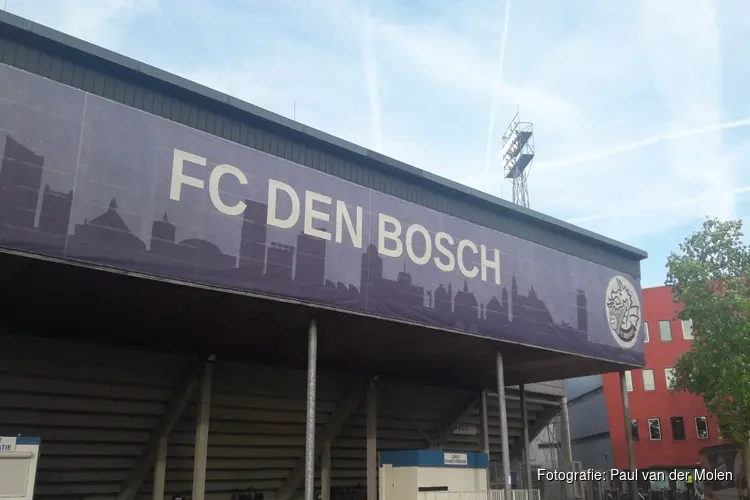 FC Den Bosch na rust ruim langs tien man van Almere City FC