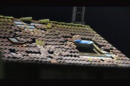 Gewonde en schade na explosie en uitslaande brand bij woning in Almere