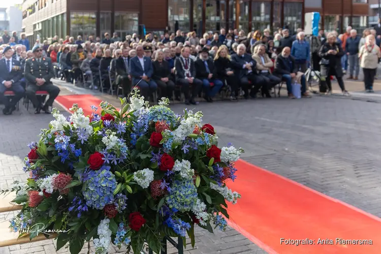 Op meer plekken in de stad Dodenherdenkingen