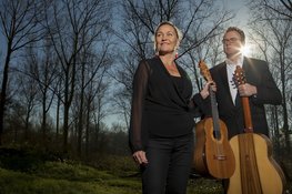 Almeers gitaarduo brengt muziek uit estland naar goede rede