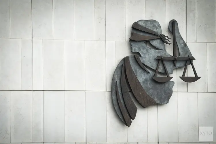 Handel in persoonsgegevens van buitencategorie voor rechter: OM eist tot vier jaar cel