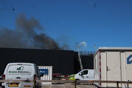 Uitslaande brand bij datacenter in Almere