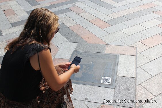 Stem op de Walk of Fame Almere tegel 2025