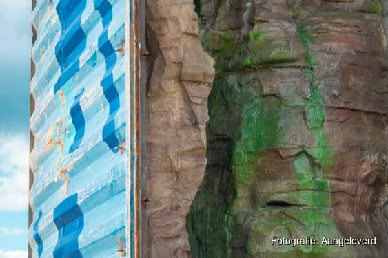 Eerste waterval in Almere geplaatst