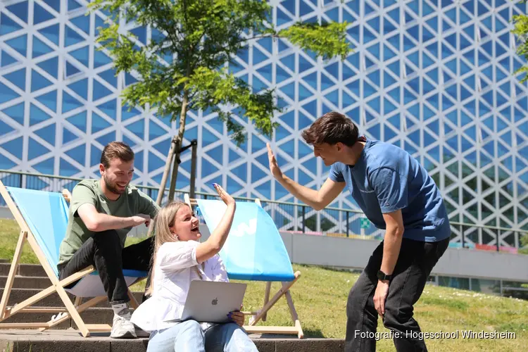 Studenten waarderen Windesheim opnieuw het best van alle brede hogescholen