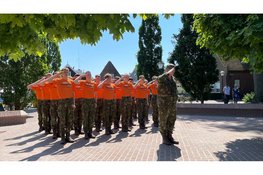 VeVa-studenten marcheren door Almere voor veteranen en vrijheid