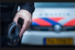 NS-medewerkers en agent gewond bij aanhouding agressieve man in Almere