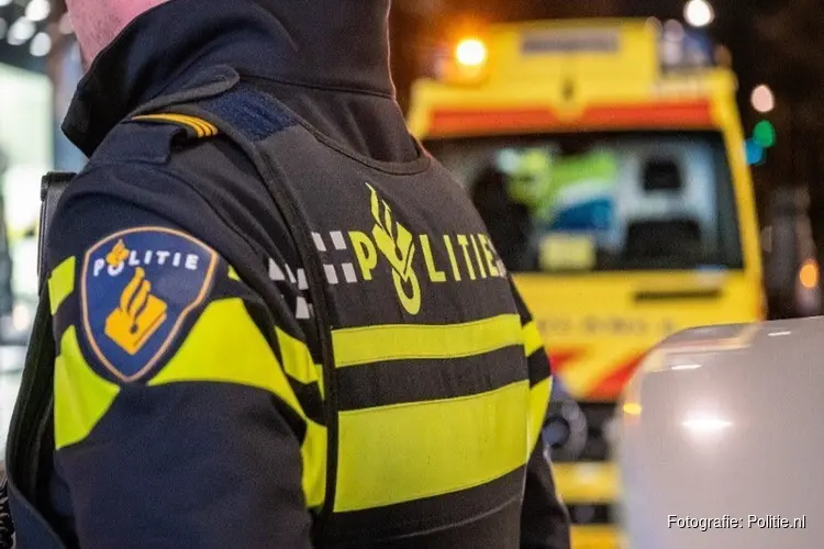 Fietser gewond na aanrijding met stadsbus in Almere-Buiten