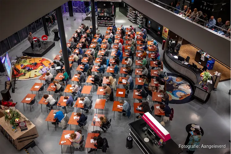 Test je taalgevoel tijdens de 22e editie van het Almeers Dictee