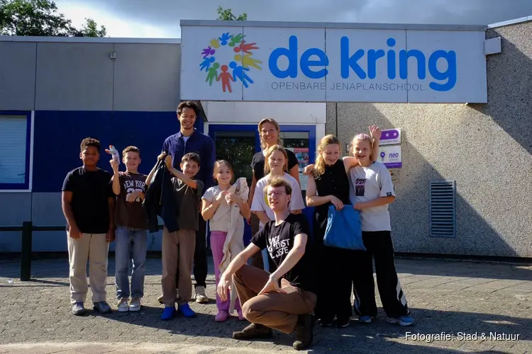 Scholen uit Almere strijden tegen textielafval!