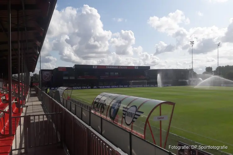 Almere City FC verslaat koploper Heracles Almelo
