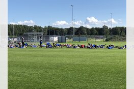 Sportmiddagen voor leerlingen Oostvaarderscollege bij RC Bulldogs