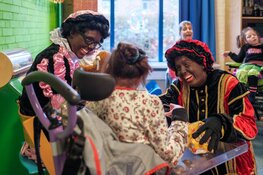 Sinterklaas bezoekt Almeerse Zeedauw