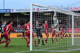 Almere City FC heeft wind niet in de zeilen